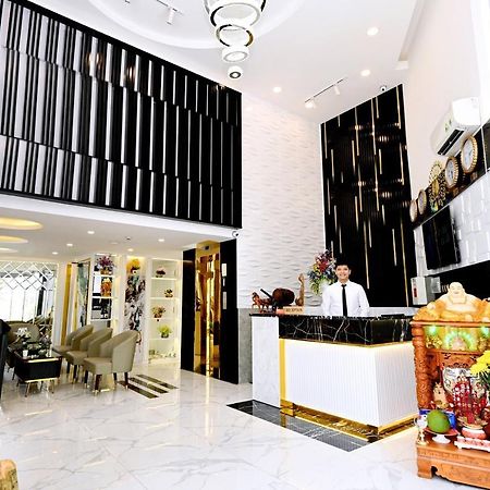 Ten Dollars Hotel На Транг Екстериор снимка