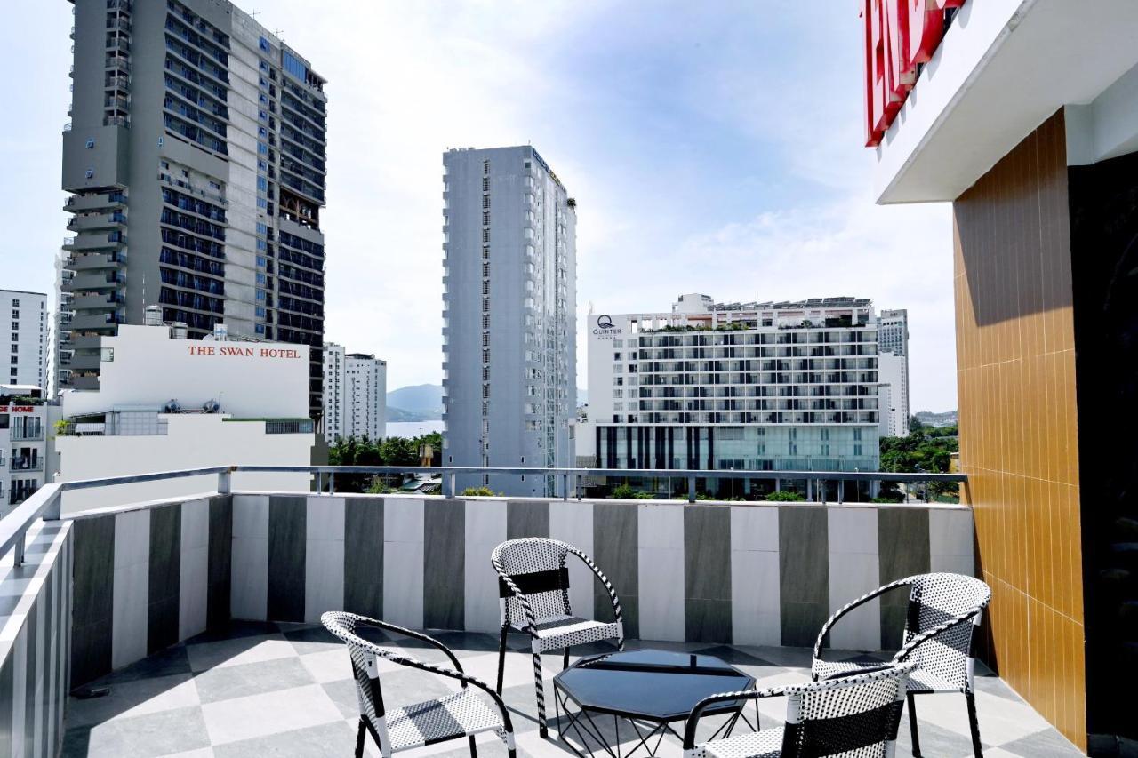 Ten Dollars Hotel На Транг Екстериор снимка